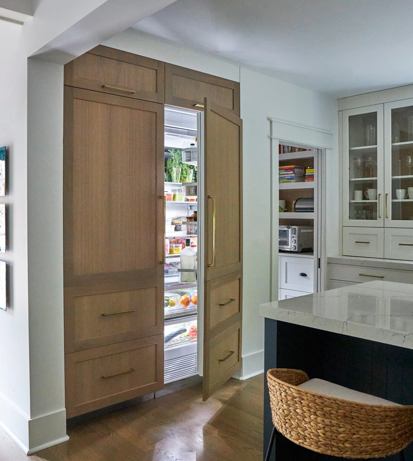 3-Sustainable-Wonder-in-Wilmette-Kitchen-10