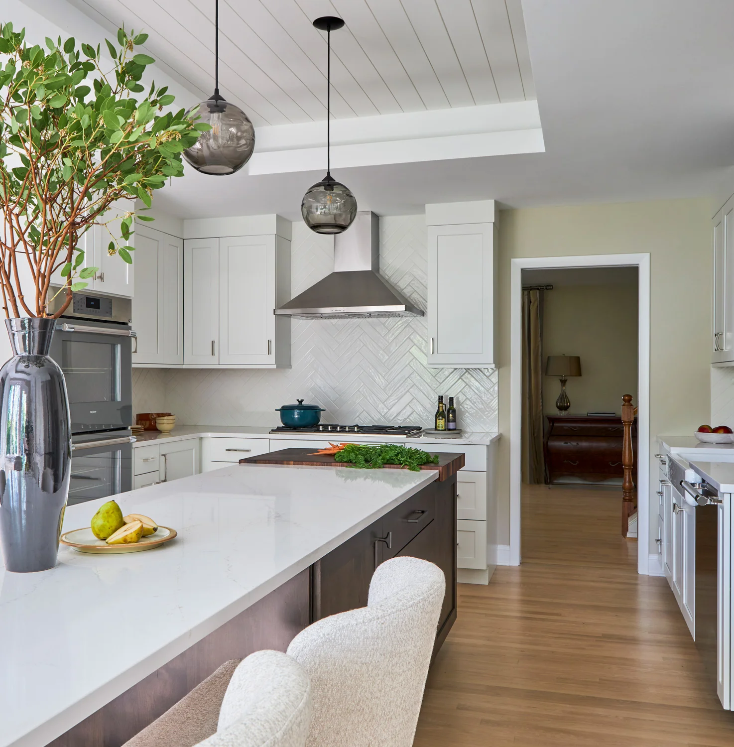 News Transitional Treasure Kitchen 4