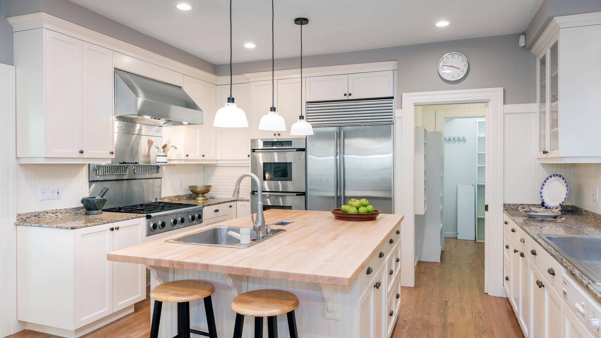 How Does a Design-Build Kitchen or Bath Remodel Work?
