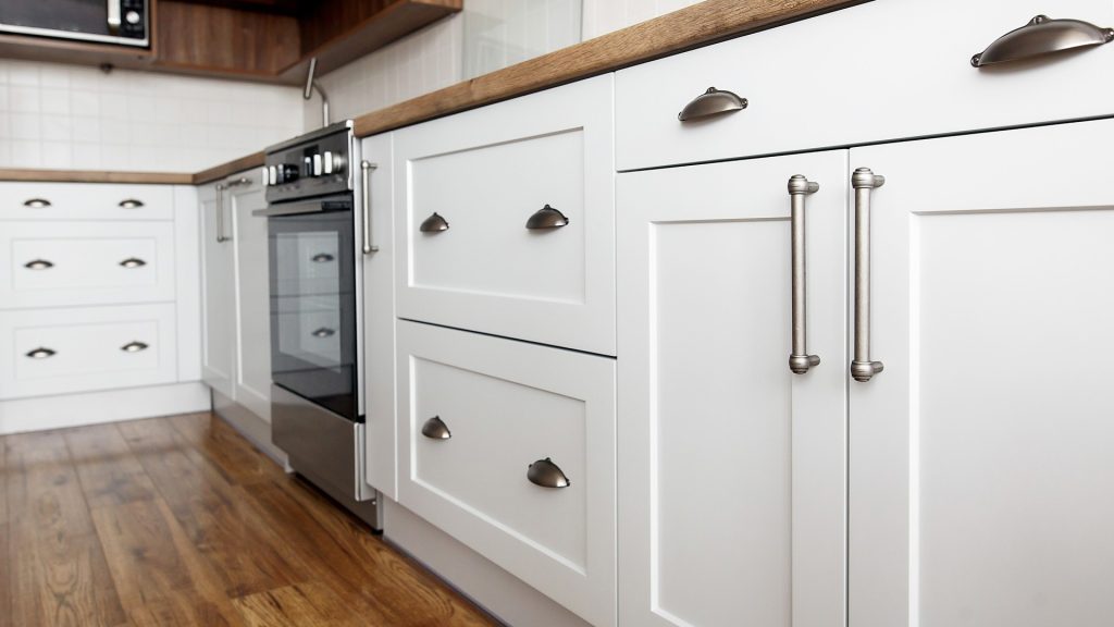 Which Kitchen Cabinet Door Style Should You Choose?