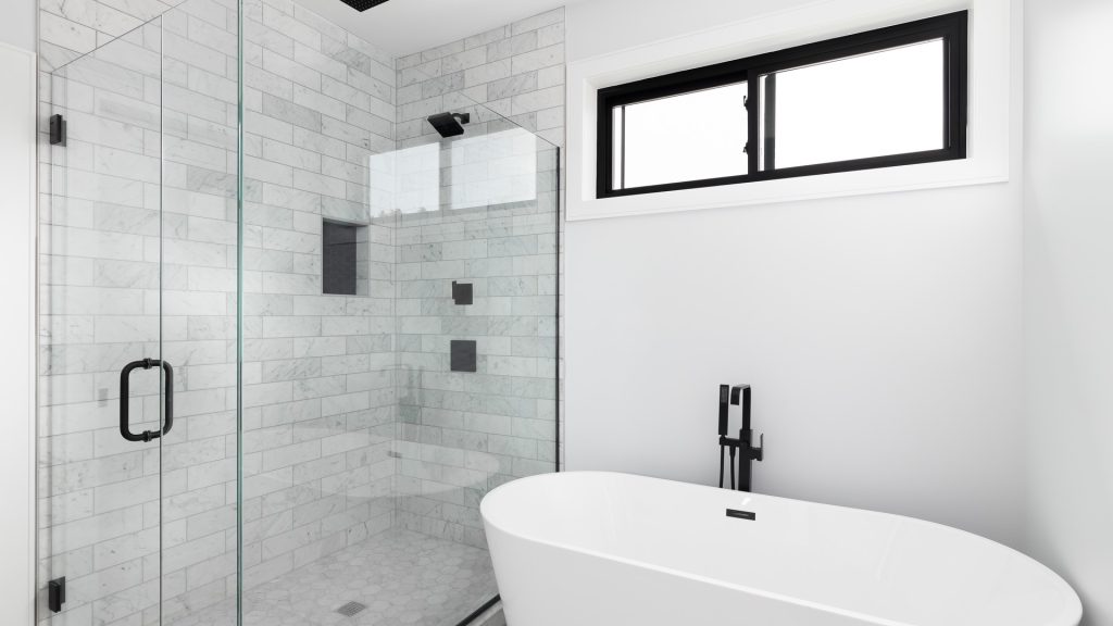 Is a One-Day Bath Remodel Worth the Tradeoffs?