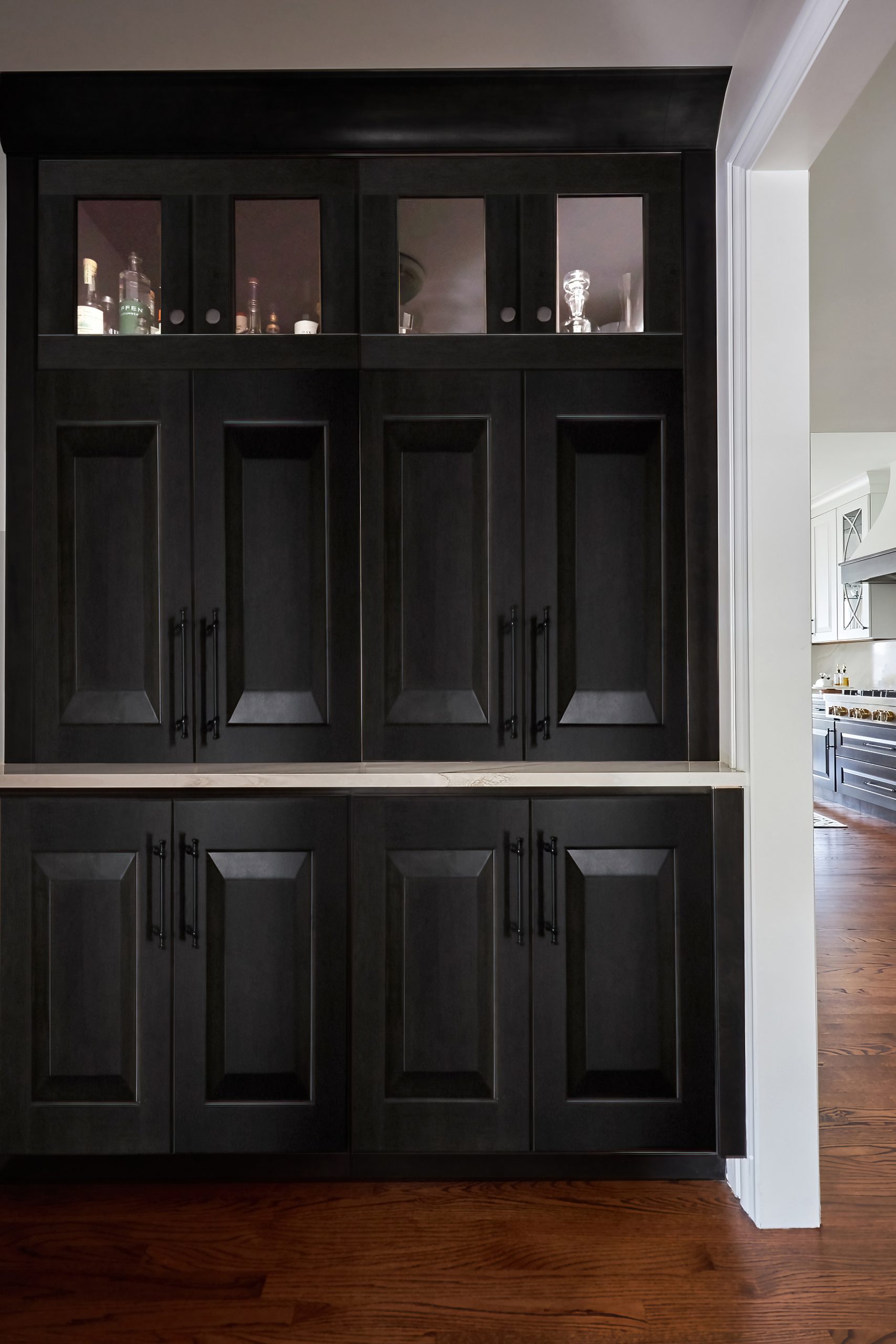 Other Spaces Traditional Elegance ButlersPantry 1 scaled